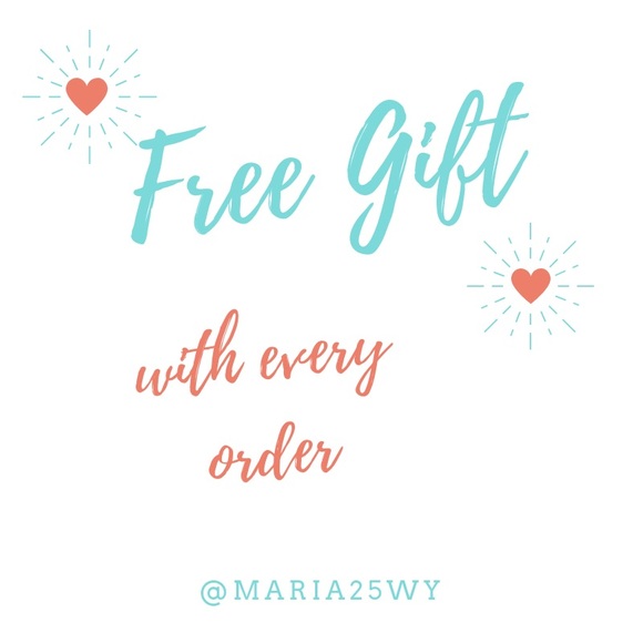 🛍NEW⚡️ “Sparkling Moon”  Choker - Picture 4 of 6